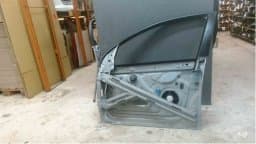 VW Golf V vänster framdörr