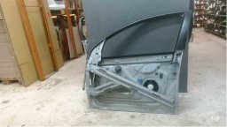 VW Golf V vänster framdörr
